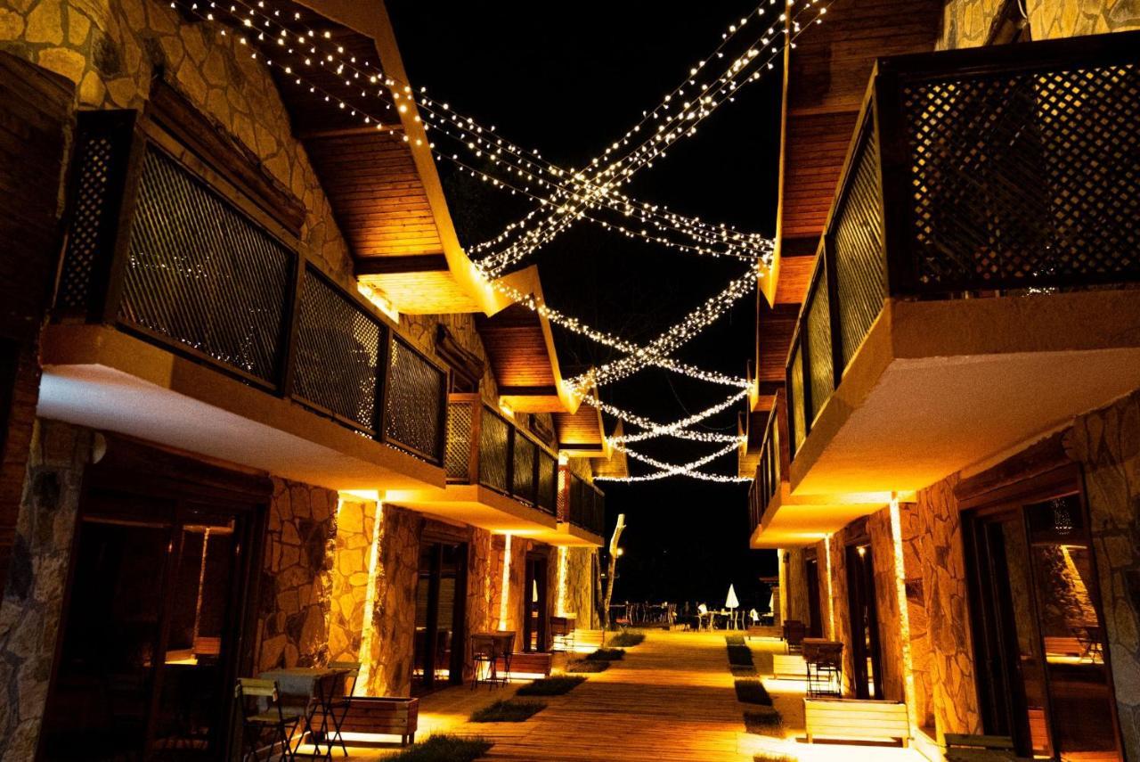 Tas Mahall Luxury Hotel Ağva Exterior foto
